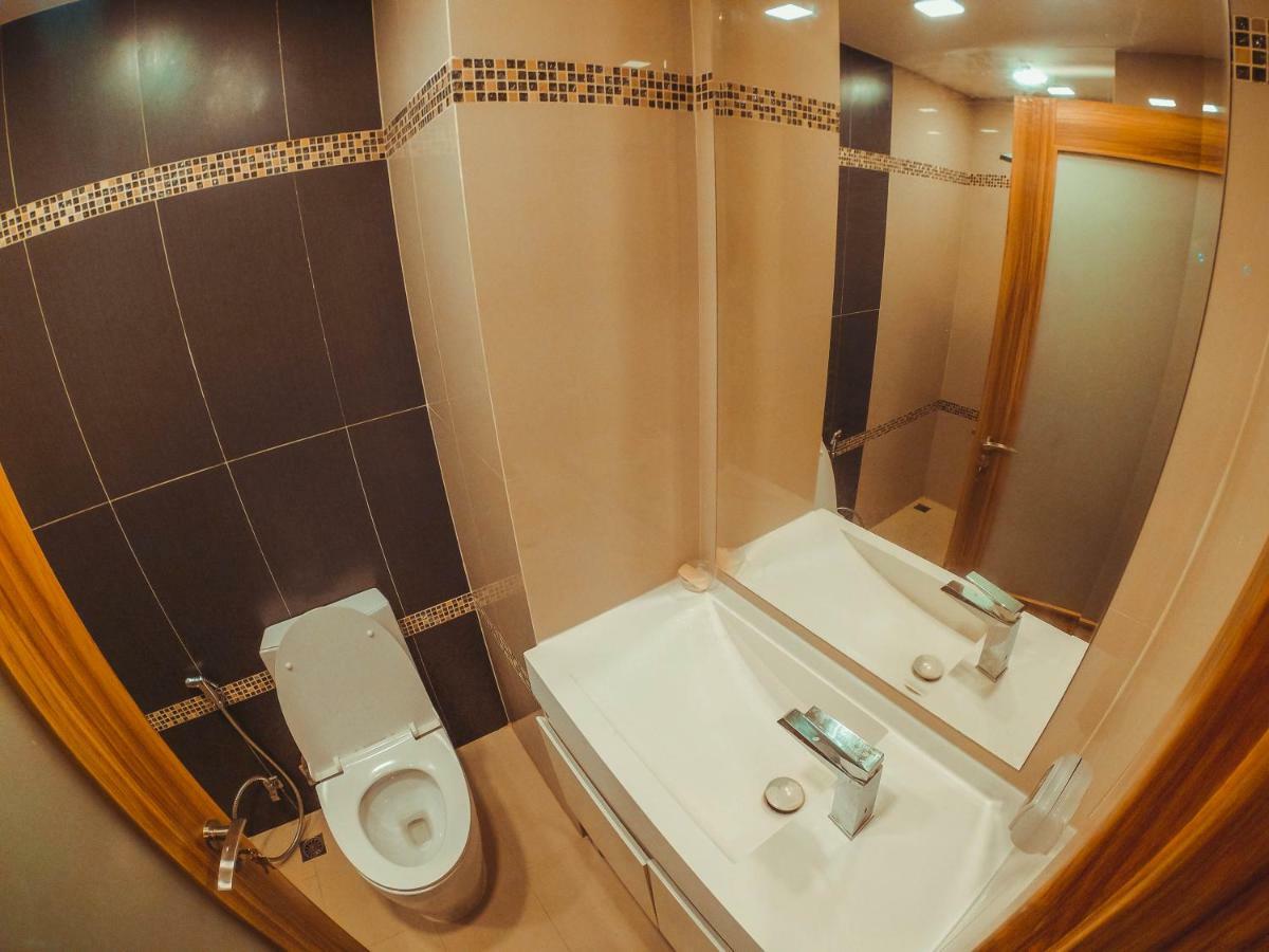 Club Royal Suites Pattaya Exterior photo